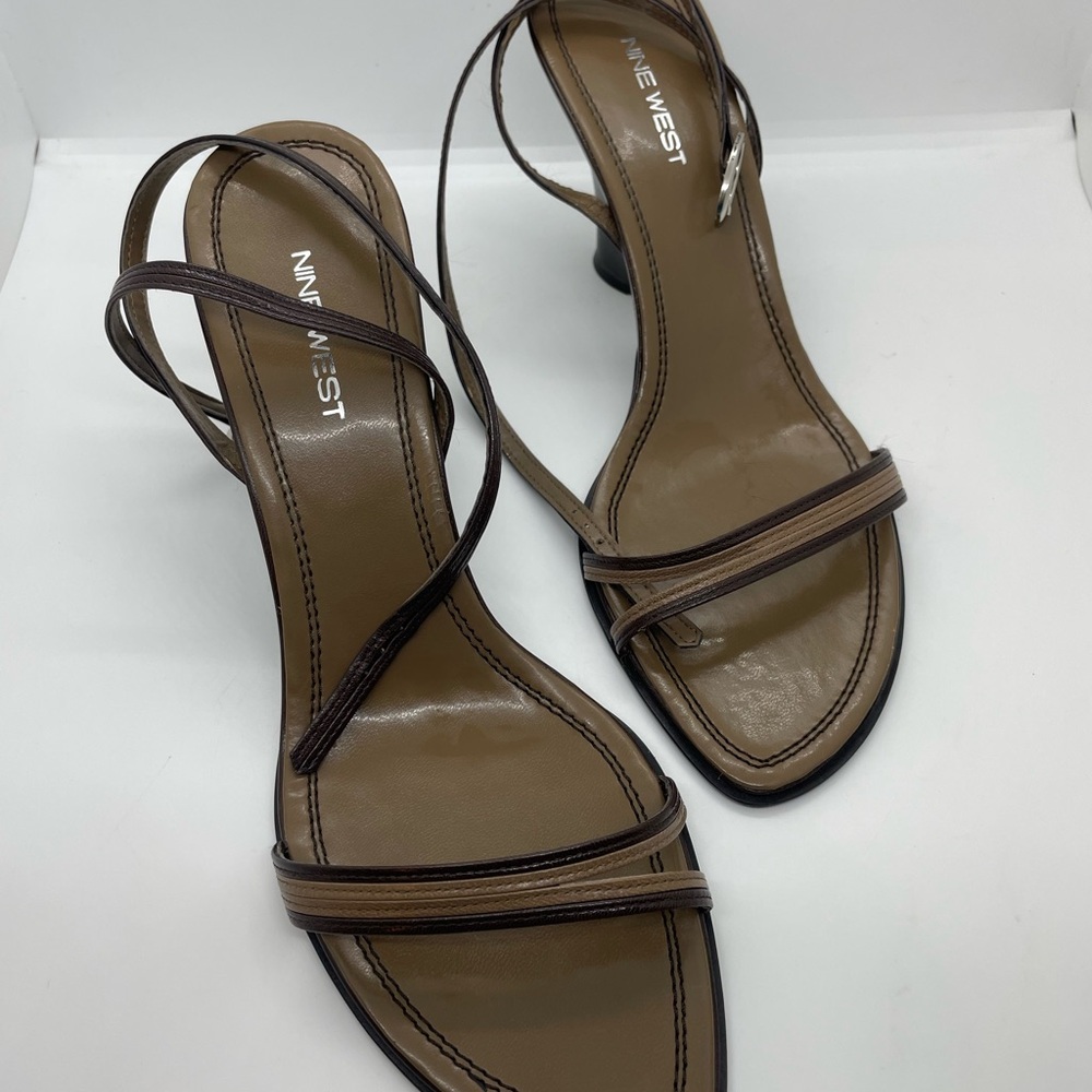 Nine West Tan Heels Elegant Minimalist Design